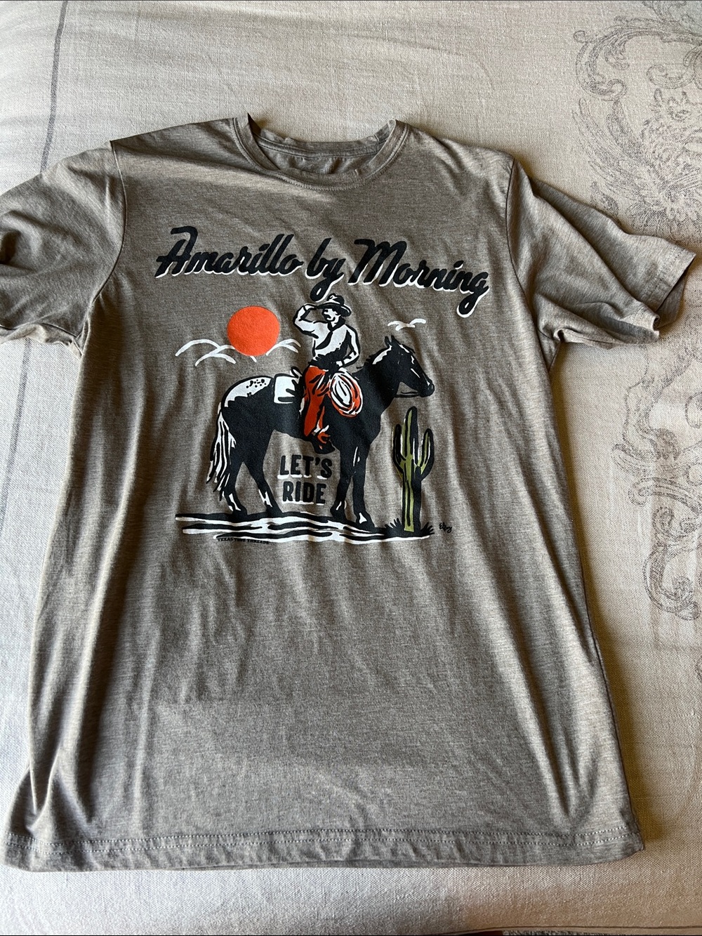 Amarillo By Morning Tshirt size Small